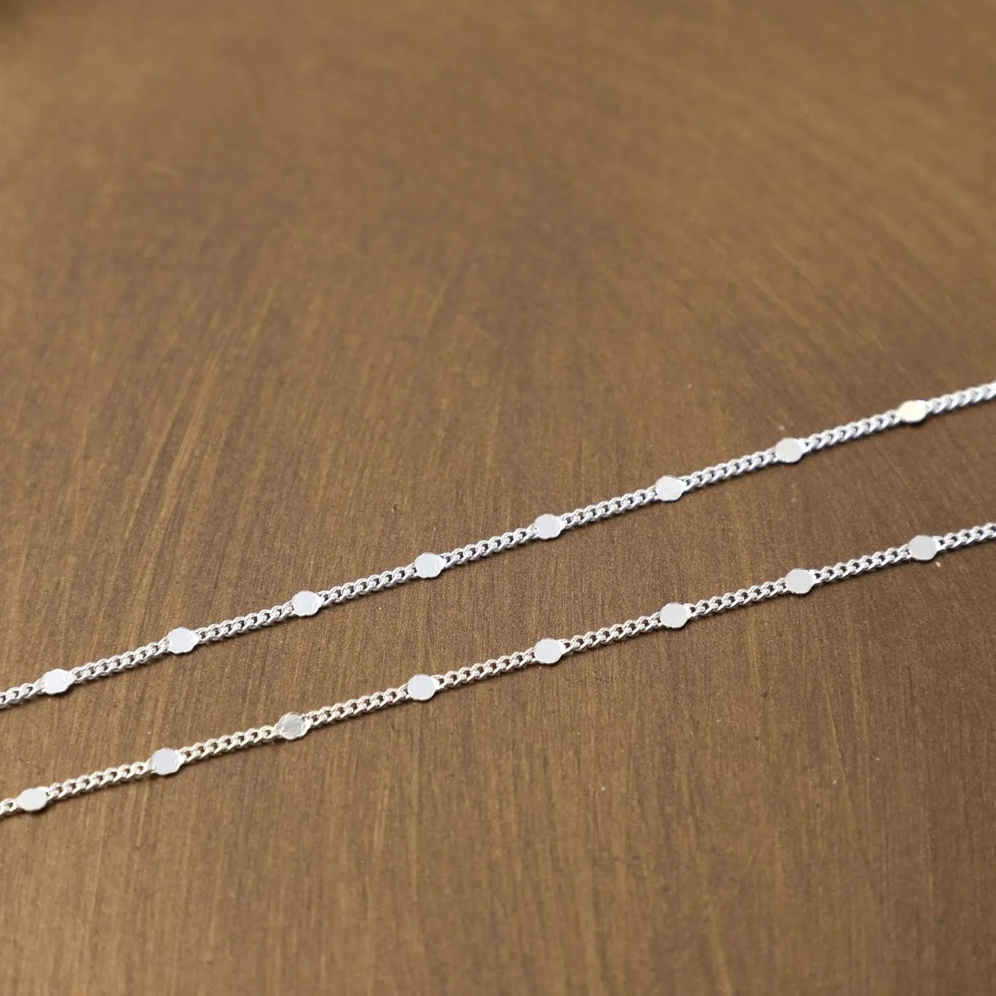 Naszyjnik Choker z Okrągłym Motywem